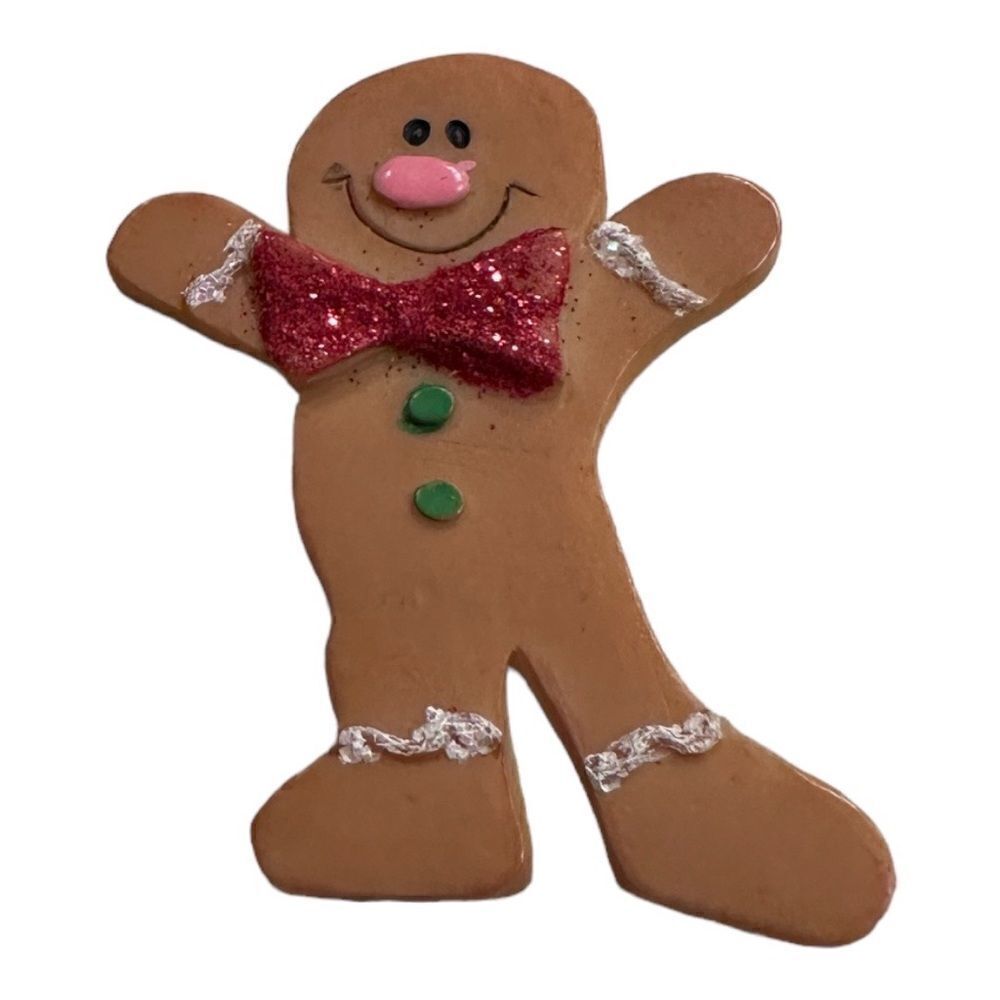 Gingerbread man brooch cute endearing n perfect fun